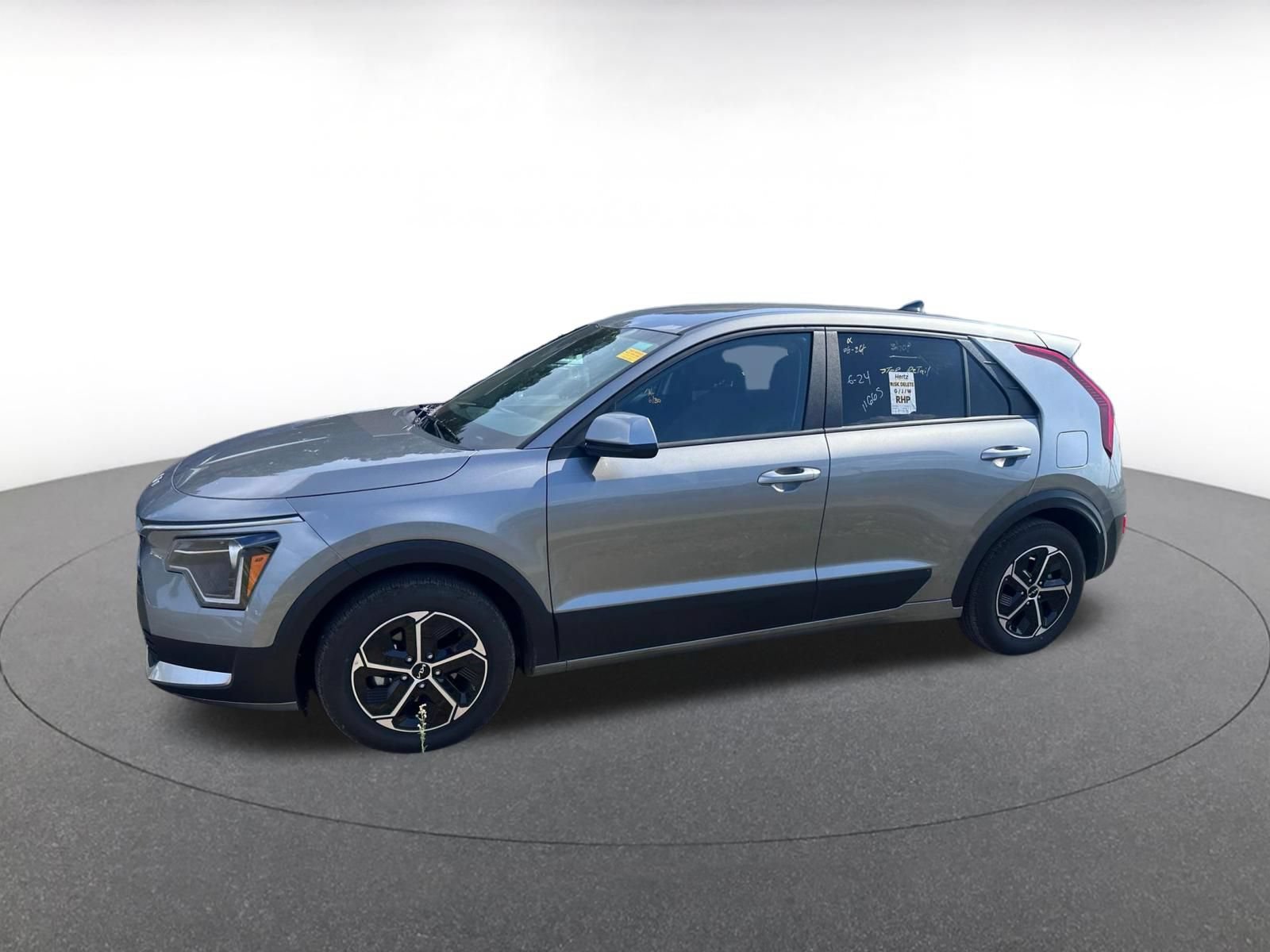 Used 2026 Kia Niro LX FWD image 8
