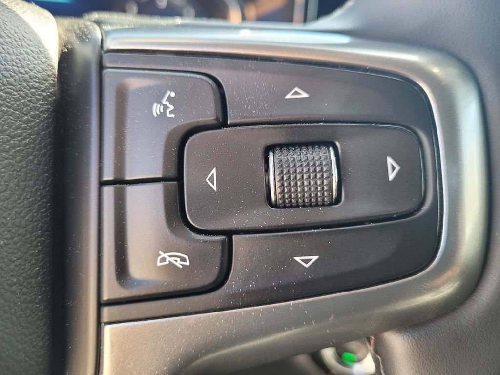 Used 2025 Chevrolet Silverado 2500 LT image 22