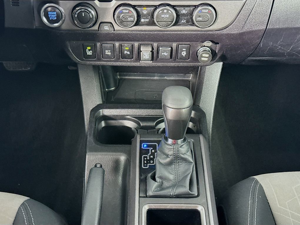 Used 2023 Toyota Tacoma TRD Sport image 38