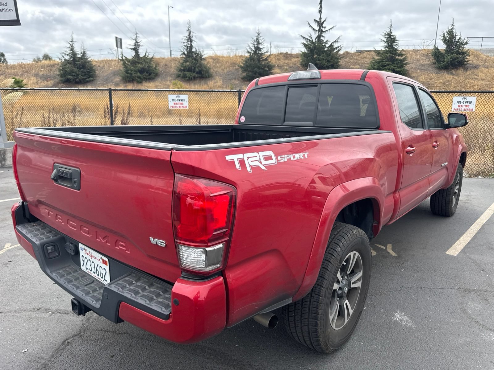 Used 2016 Toyota Tacoma TRD Sport RWD image 7
