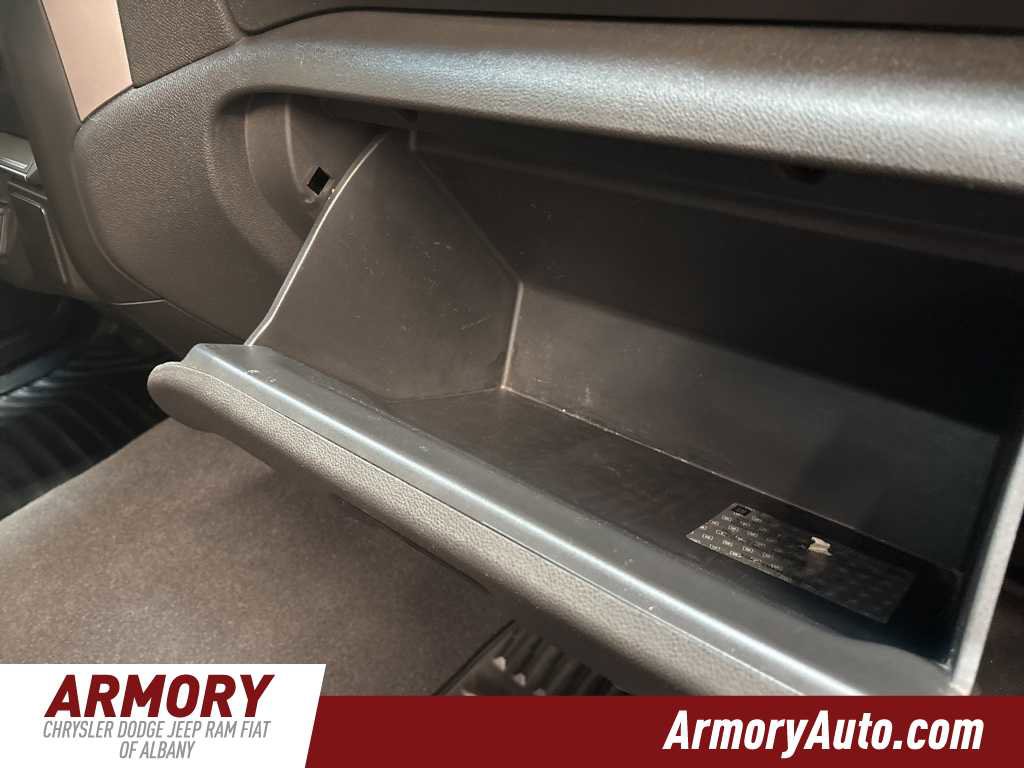 Used 2020 Chevrolet Silverado 1500 Custom w/ Custom Value Package image 34