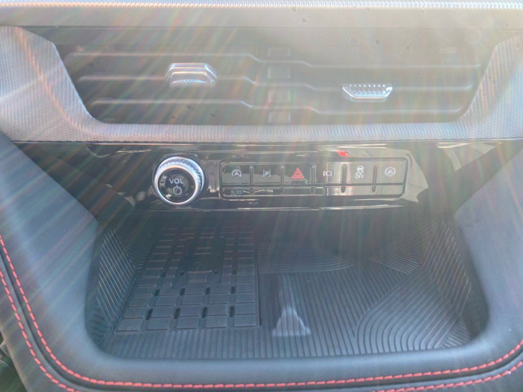New 2025 Ford Explorer ST image 25