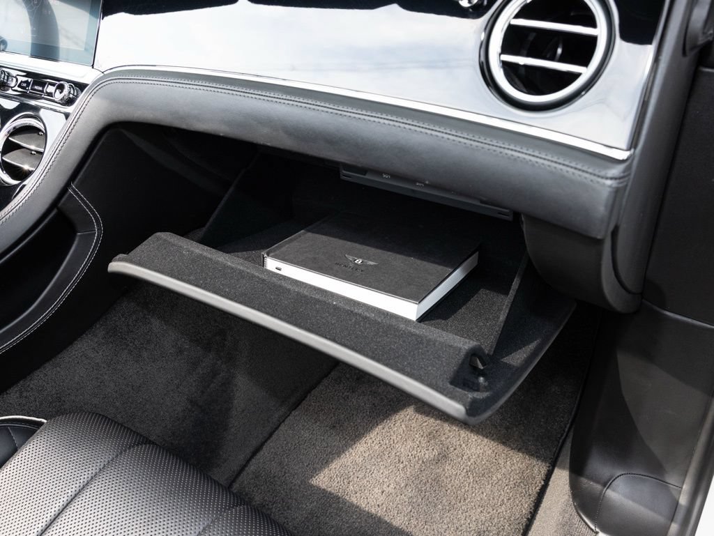 Used 2021 Bentley Continental GT V8 AWD/4WD image 62