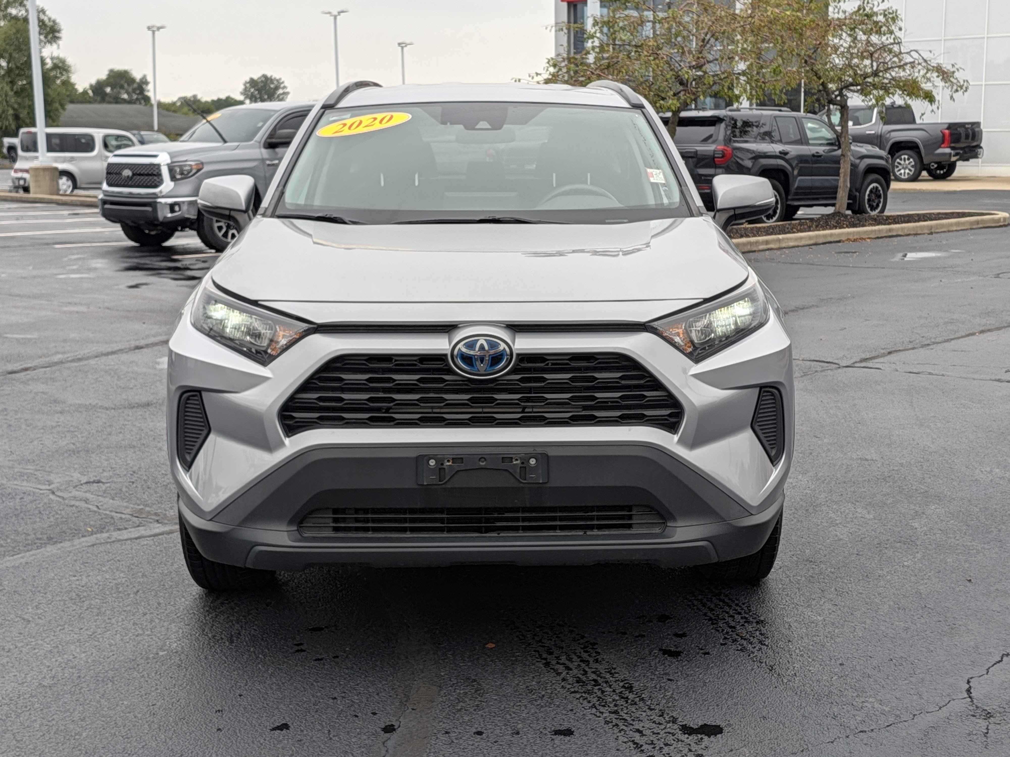 Used 2020 Toyota RAV4 LE w/ All Weather Liner Package AWD/4WD image 2