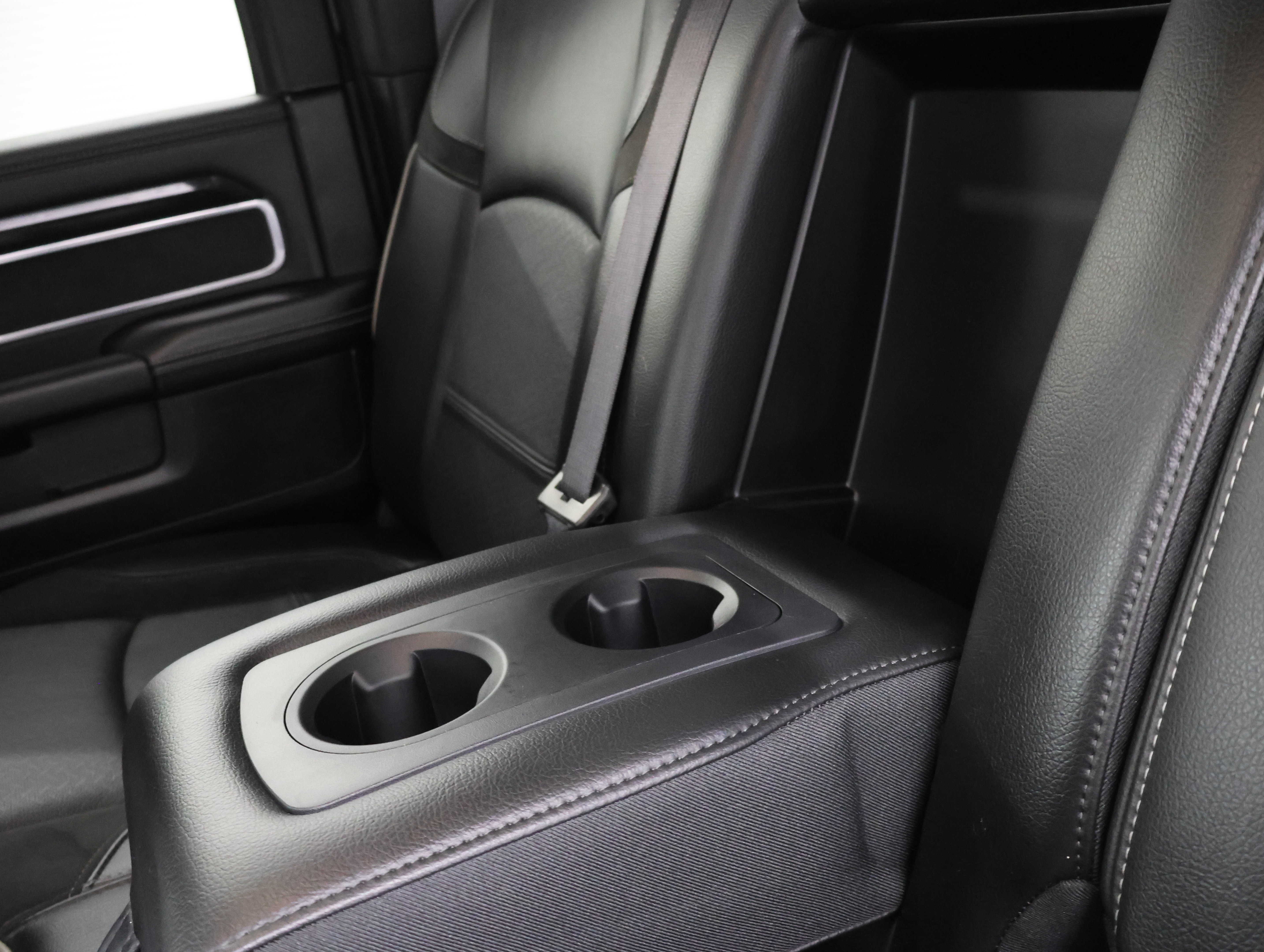 Used 2019 RAM 3500 Laramie AWD/4WD image 35