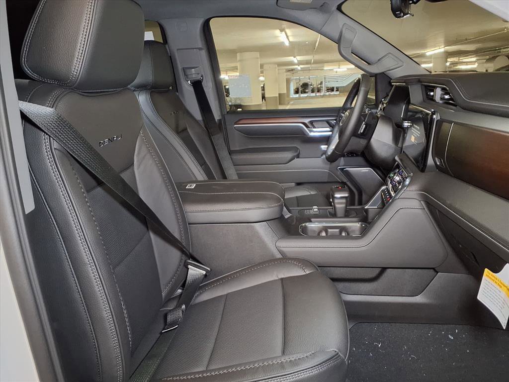 New 2026 GMC Sierra 1500 Denali w/ Technology Package image 6