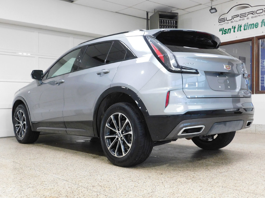 Used 2024 Cadillac XT4 Sport AWD/4WD image 6