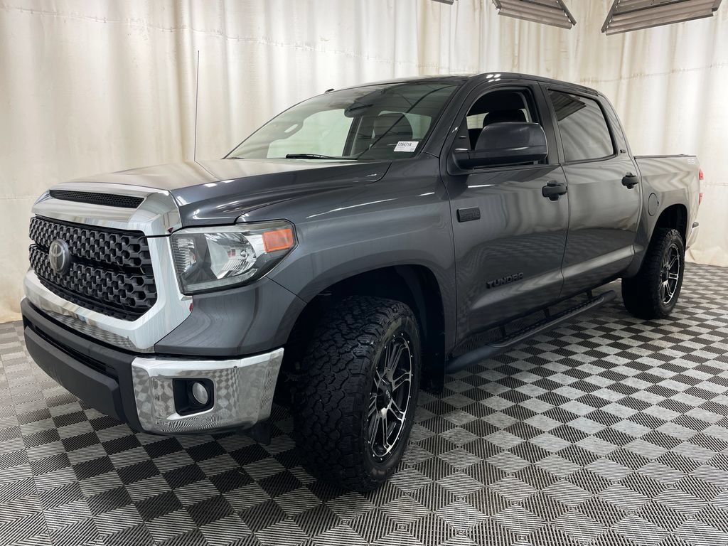 Used 2019 Toyota Tundra SR5 w/ SR5 Upgrade Package AWD/4WD image 12