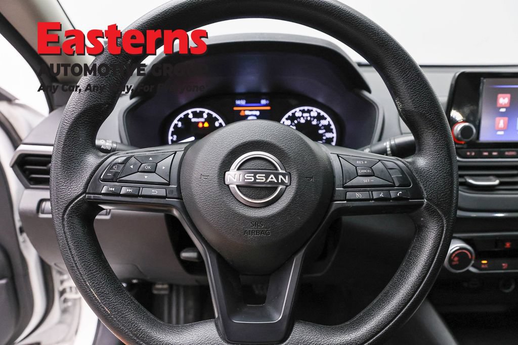 Used 2024 Nissan Altima 2.5 S FWD image 10