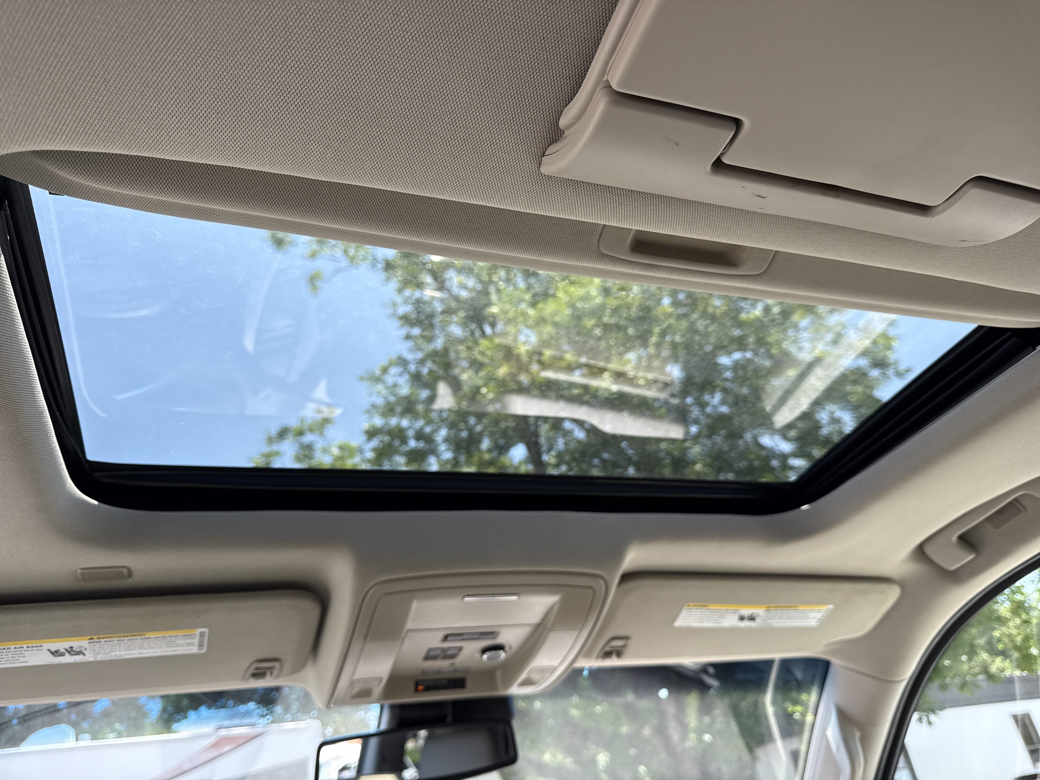 Used 2017 GMC Yukon Denali w/ Open Road Package RWD image 16
