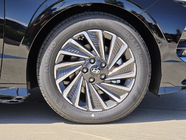 New 2026 Hyundai Sonata SEL FWD image 12
