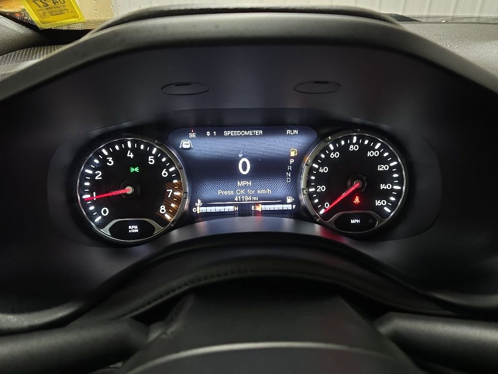 Used 2023 Jeep Renegade Latitude AWD/4WD image 22