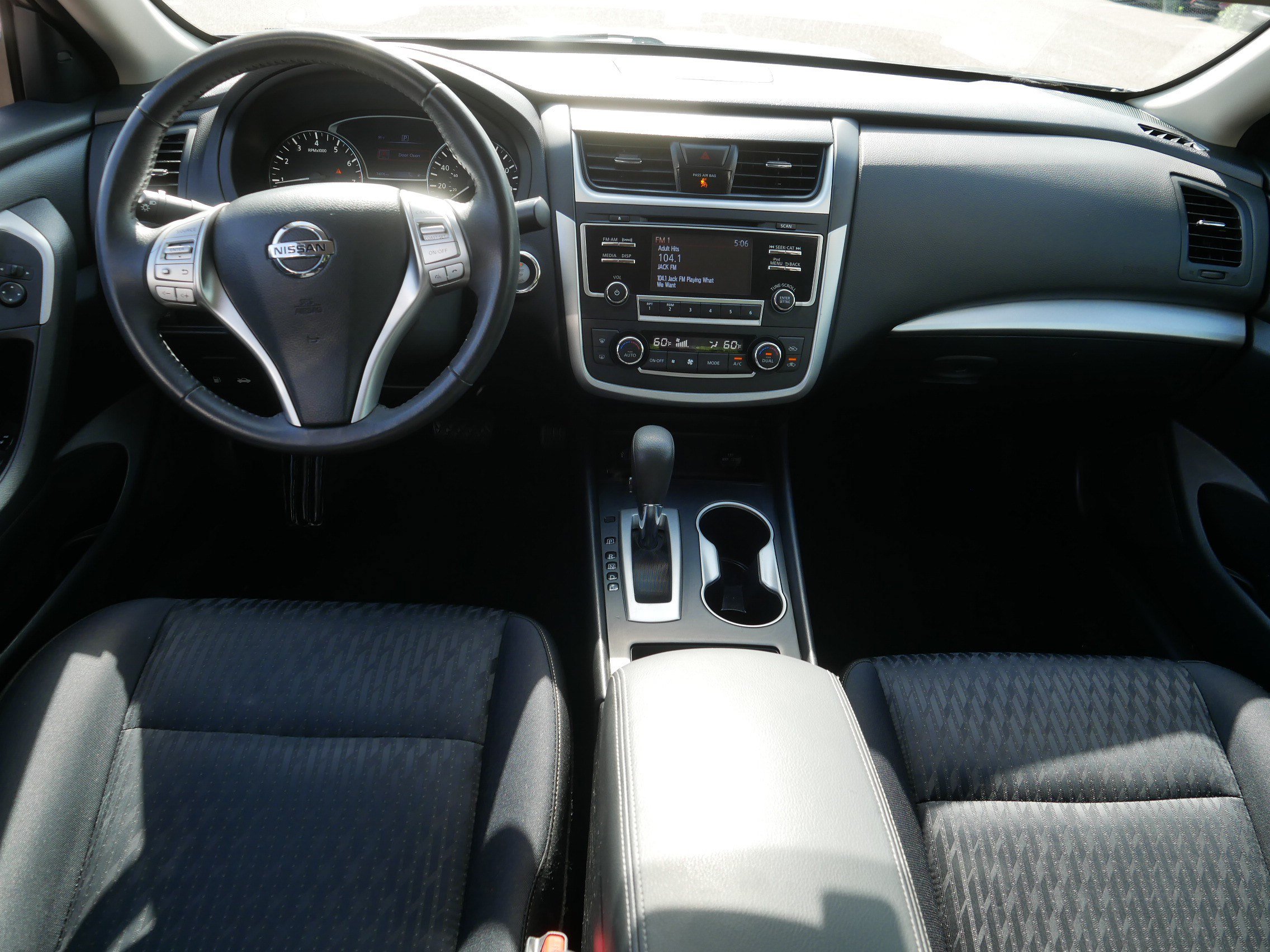 Certified 2017 Nissan Altima 2.5 SV FWD image 10