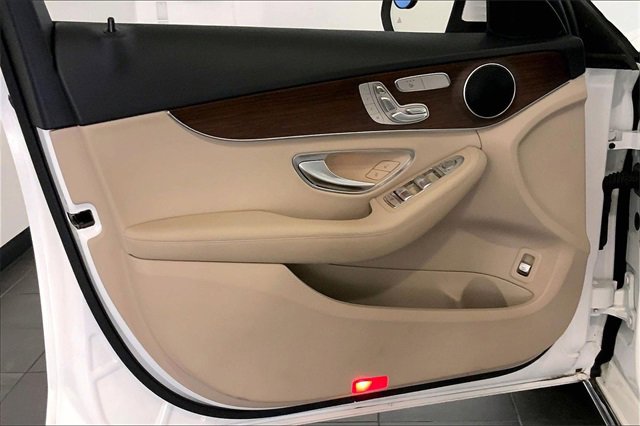 Used 2021 Mercedes-Benz C 300 Sedan image 23