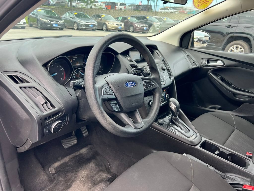 Used 2018 Ford Focus SE FWD image 17