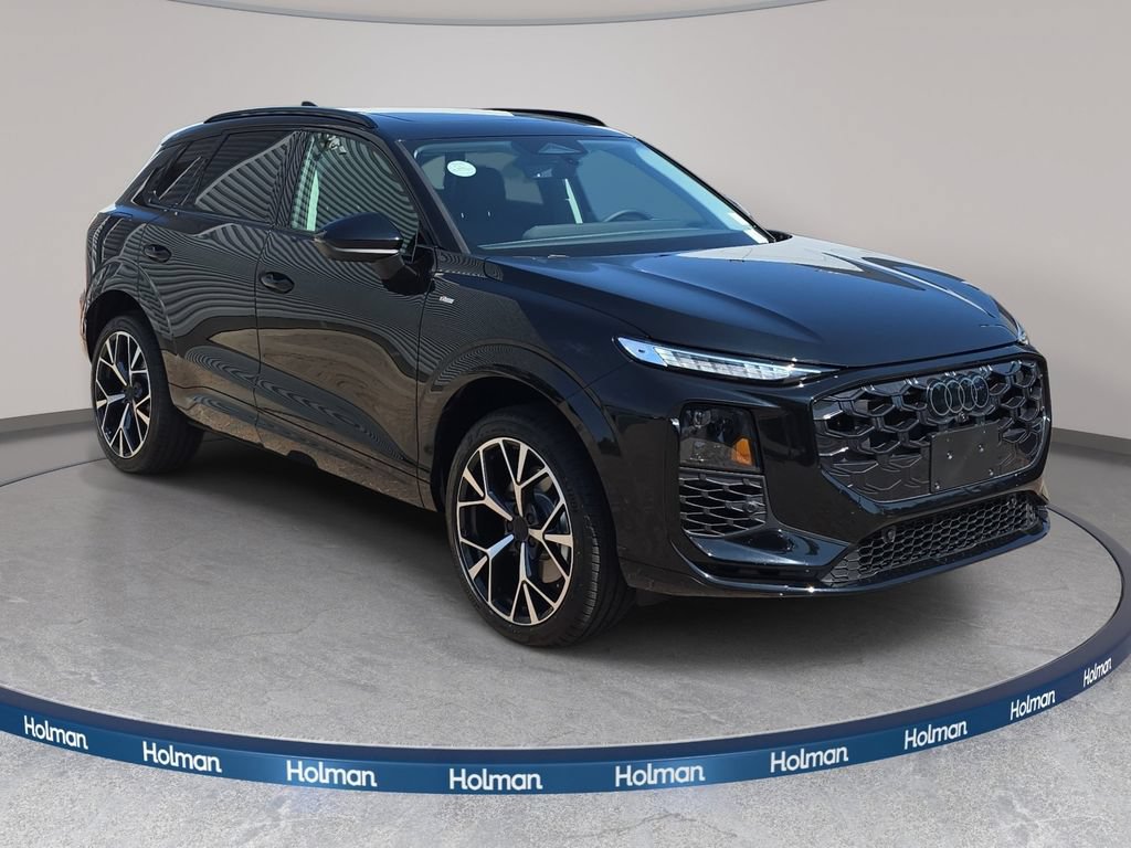 New 2026 Audi Q3 quattro 2.0T AWD/4WD image 3