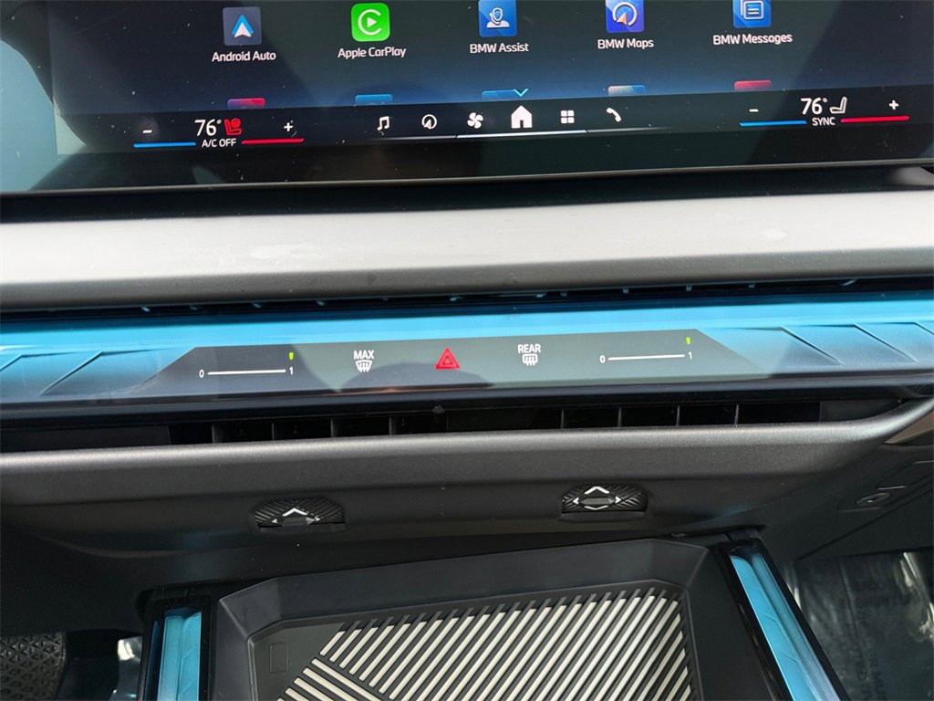 Used 2025 BMW X3 xDrive30i w/ Premium Package image 28