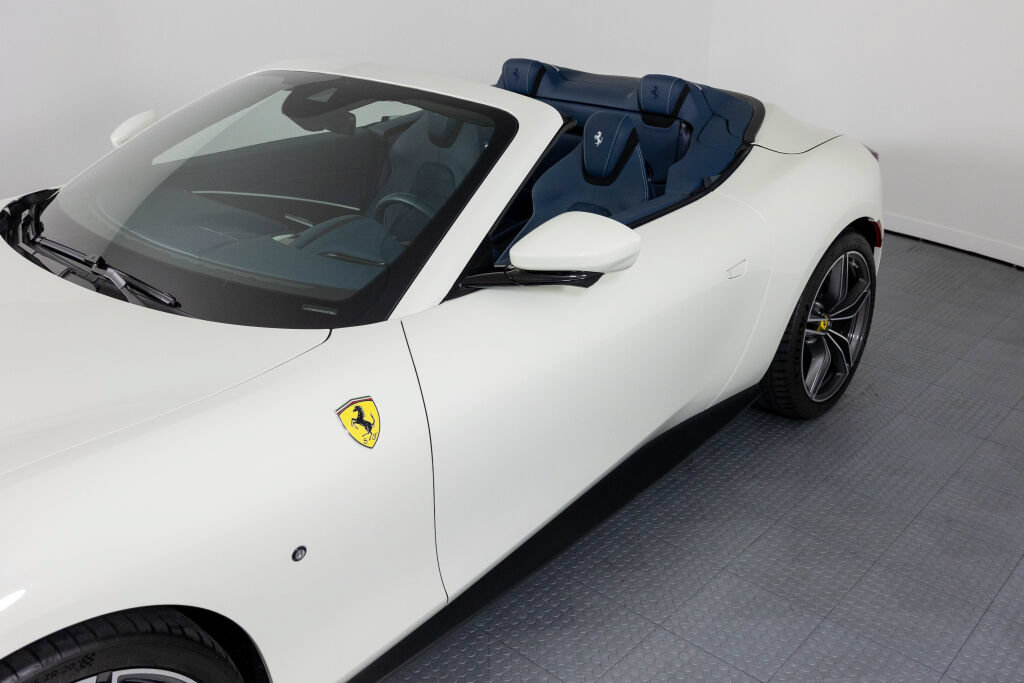 Certified 2024 Ferrari Roma Spider RWD image 25