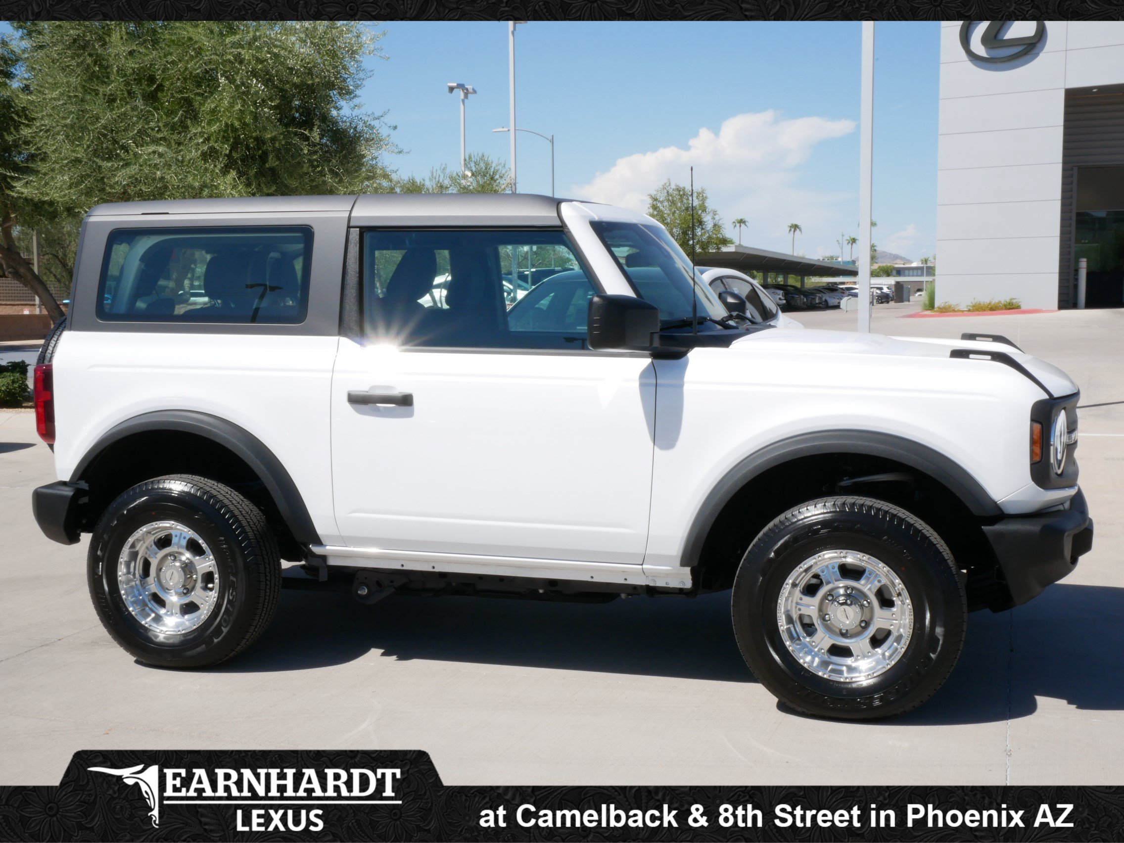 Used 2025 Ford Bronco 2-Door AWD/4WD image 13