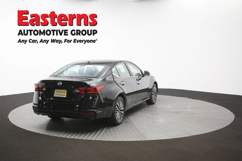 Used 2025 Nissan Altima 2.5 SV FWD image 37
