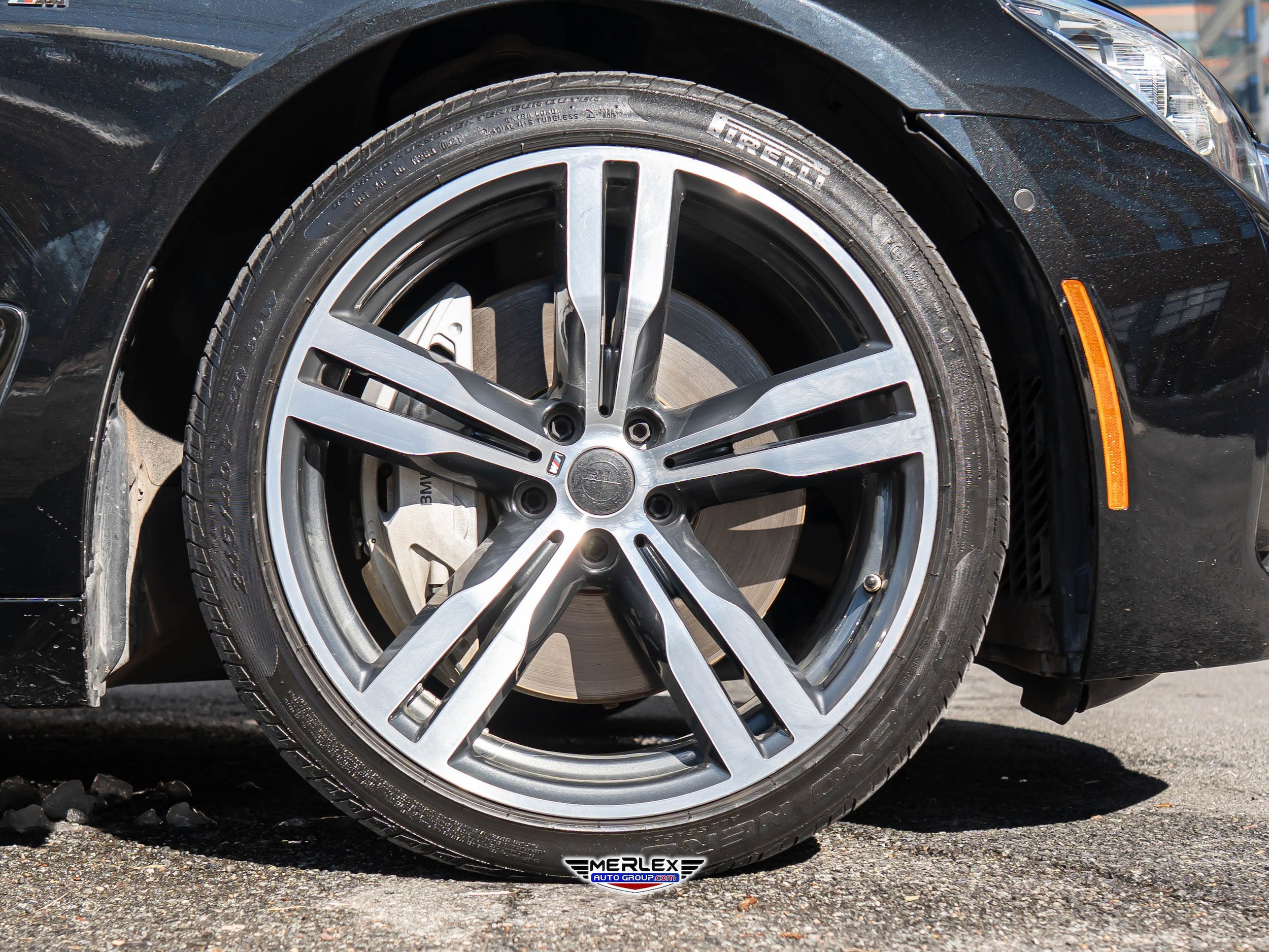 Used 2017 BMW 750i RWD image 9