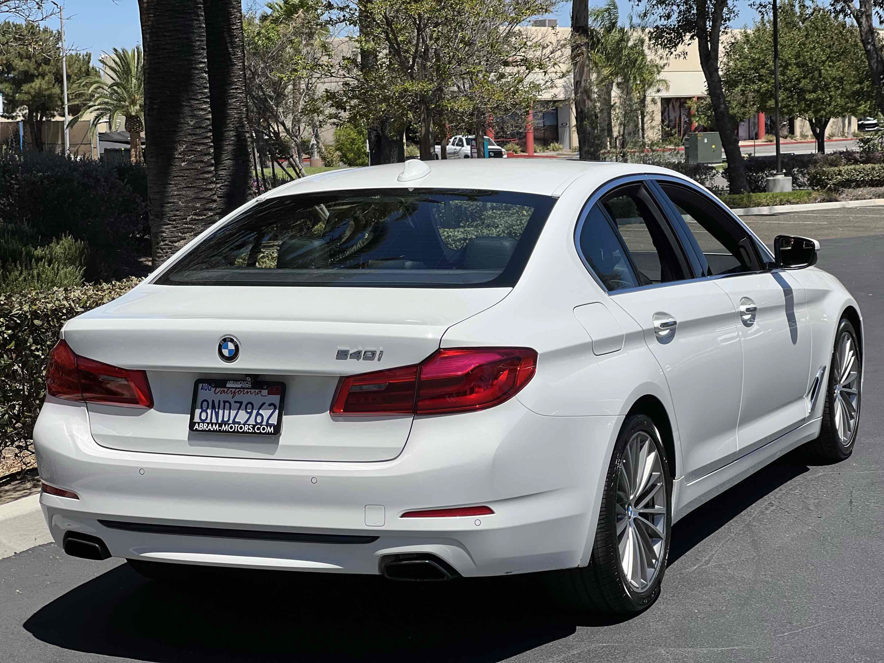 Used 2017 BMW 540i RWD image 20