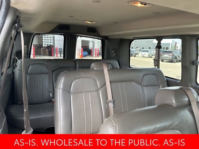 Used 2019 Chevrolet Express 2500 LS w/ Driver Convenience Package RWD image 12