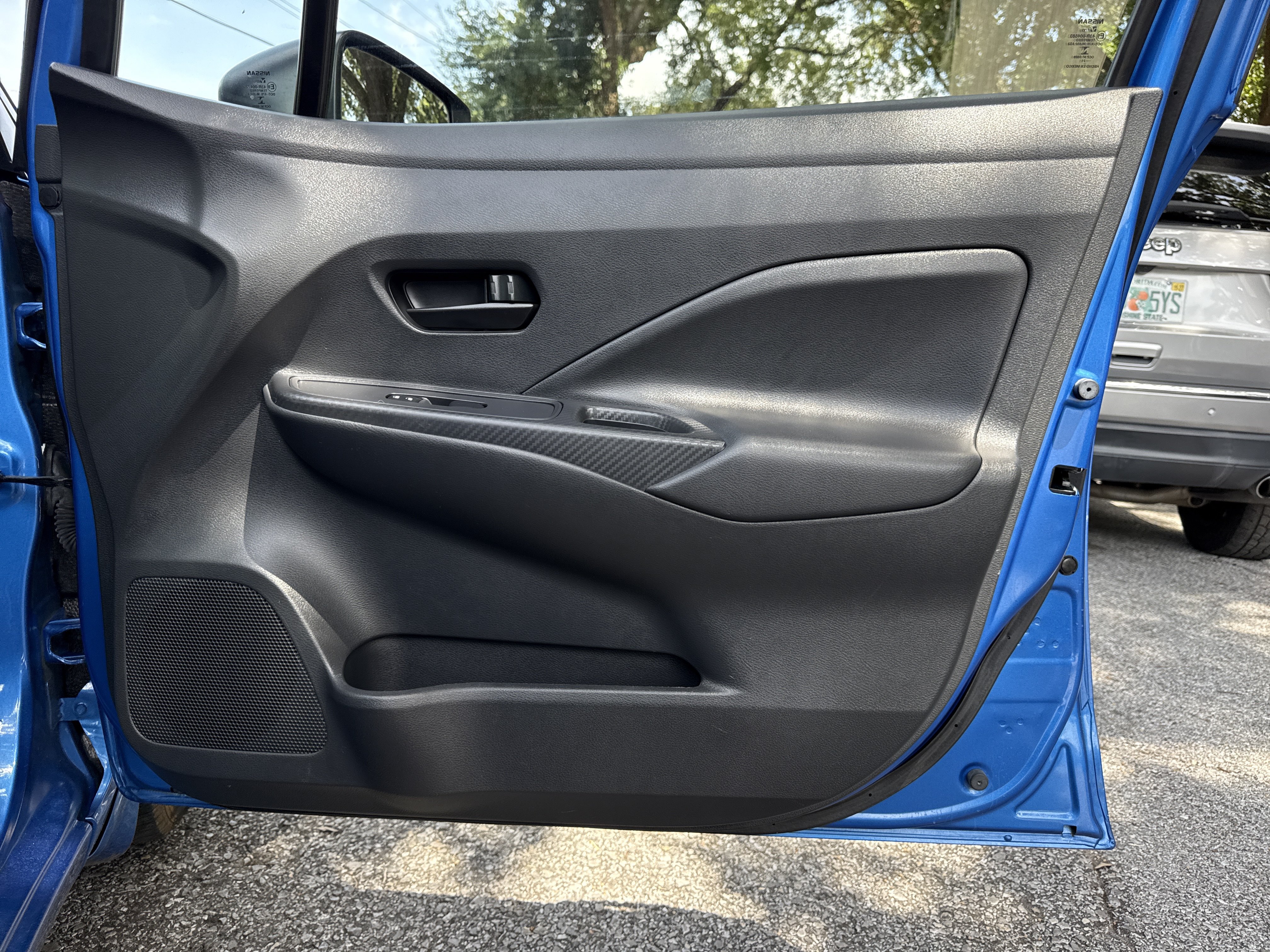 Used 2021 Nissan Versa S FWD image 25