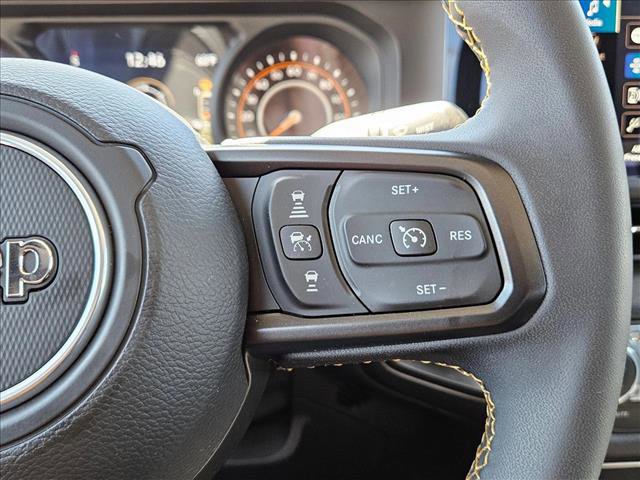 Used 2024 Jeep Gladiator Sport image 23