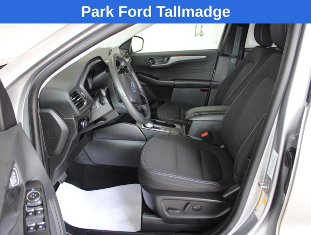 Used 2023 Ford Escape Active AWD/4WD image 13