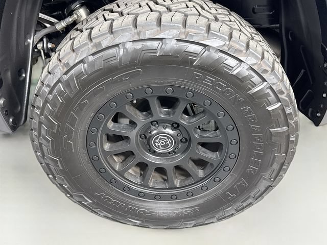 New 2026 Toyota Tundra Platinum w/ Tow Tech Package AWD/4WD image 31