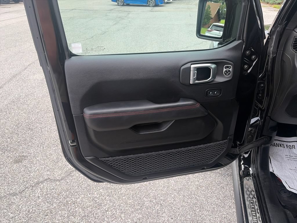 Used 2020 Jeep Gladiator Rubicon AWD/4WD image 11