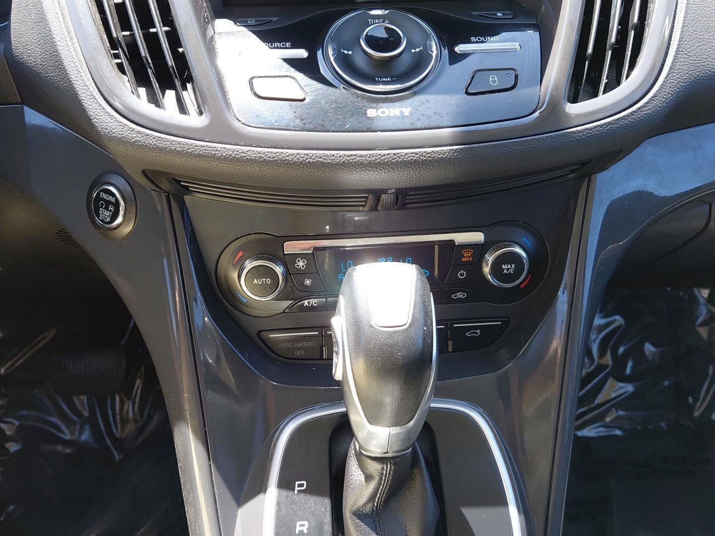Used 2013 Ford Escape Titanium AWD/4WD image 40