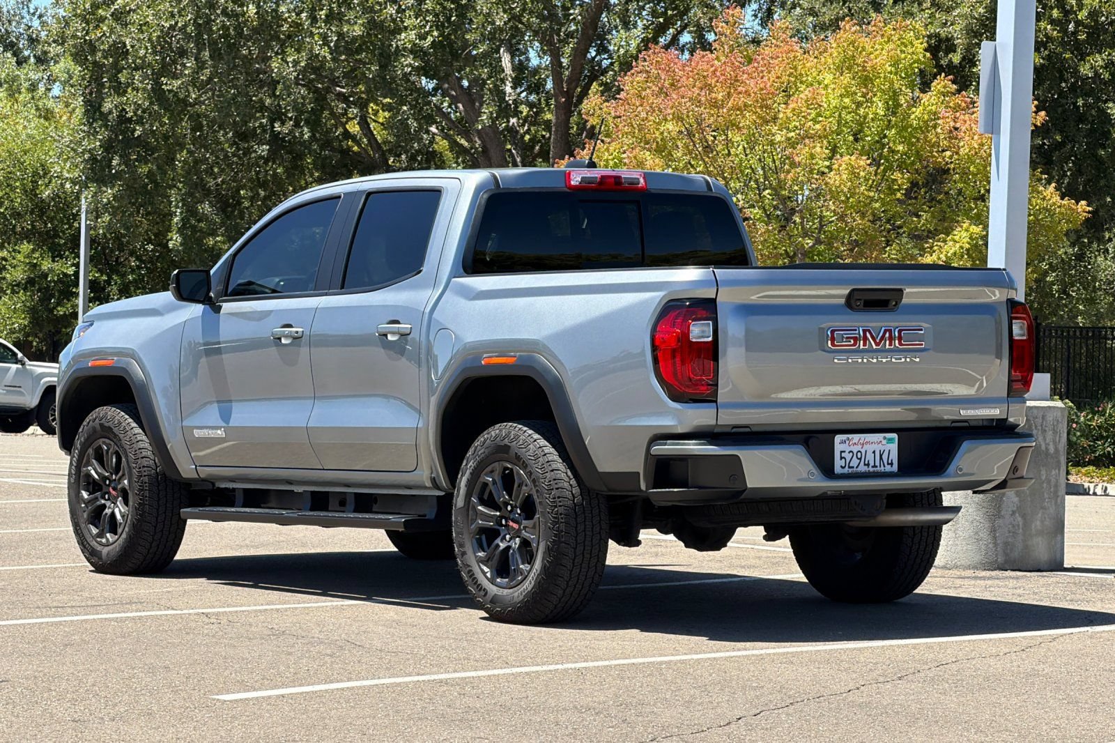 Used 2024 GMC Canyon Elevation w/ Elevation Premium Package RWD image 6