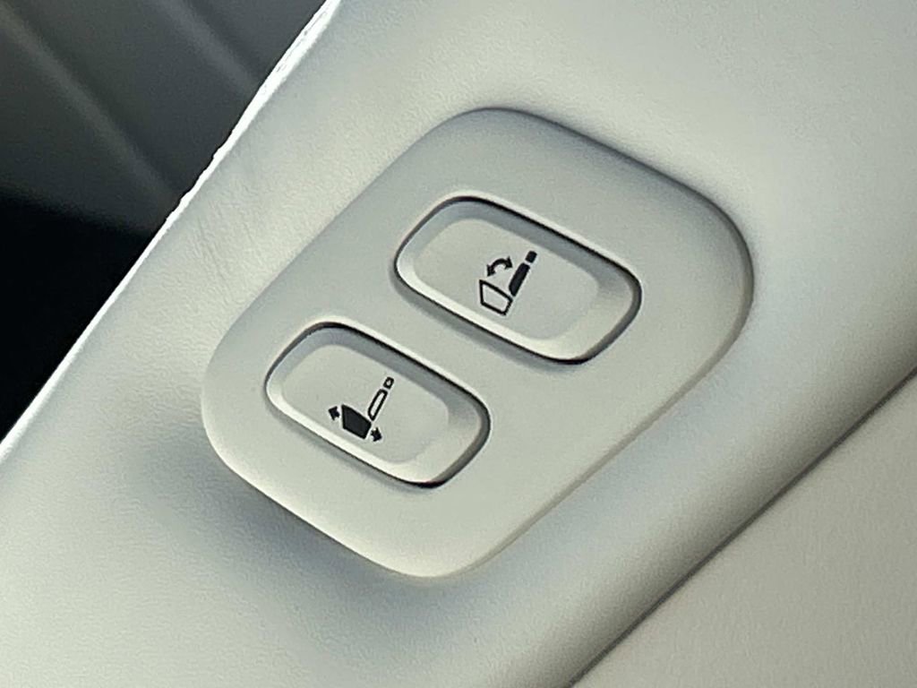 New 2026 Genesis GV80 3.5T Prestige image 24