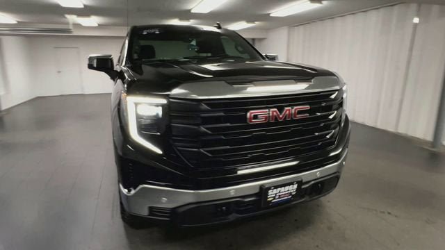 Certified 2025 GMC Sierra 1500 Pro w/ Pro Value Package AWD/4WD image 3