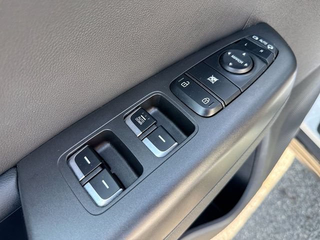 Used 2020 Kia Sportage S FWD image 13