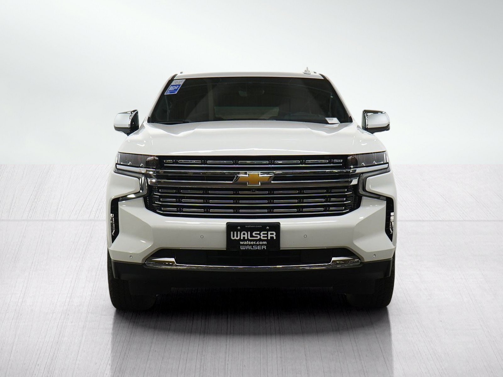 Used 2024 Chevrolet Suburban Premier AWD/4WD image 8