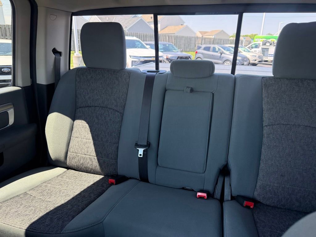 Used 2018 RAM 1500 Big Horn AWD/4WD image 32