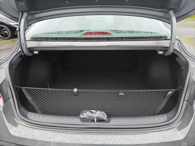 New 2026 Hyundai Elantra Sport FWD image 12
