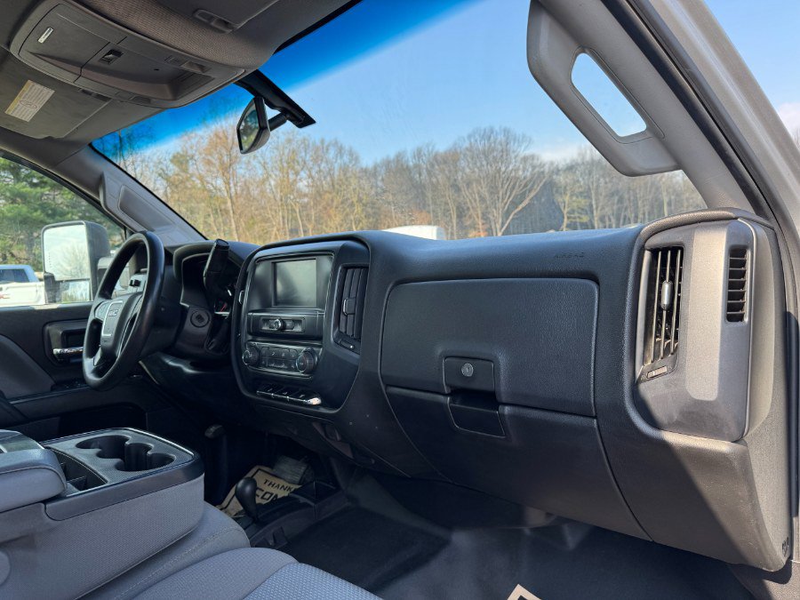 Used 2019 GMC Sierra 2500 4x4 Crew Cab w/ Sierra Convenience Package image 19