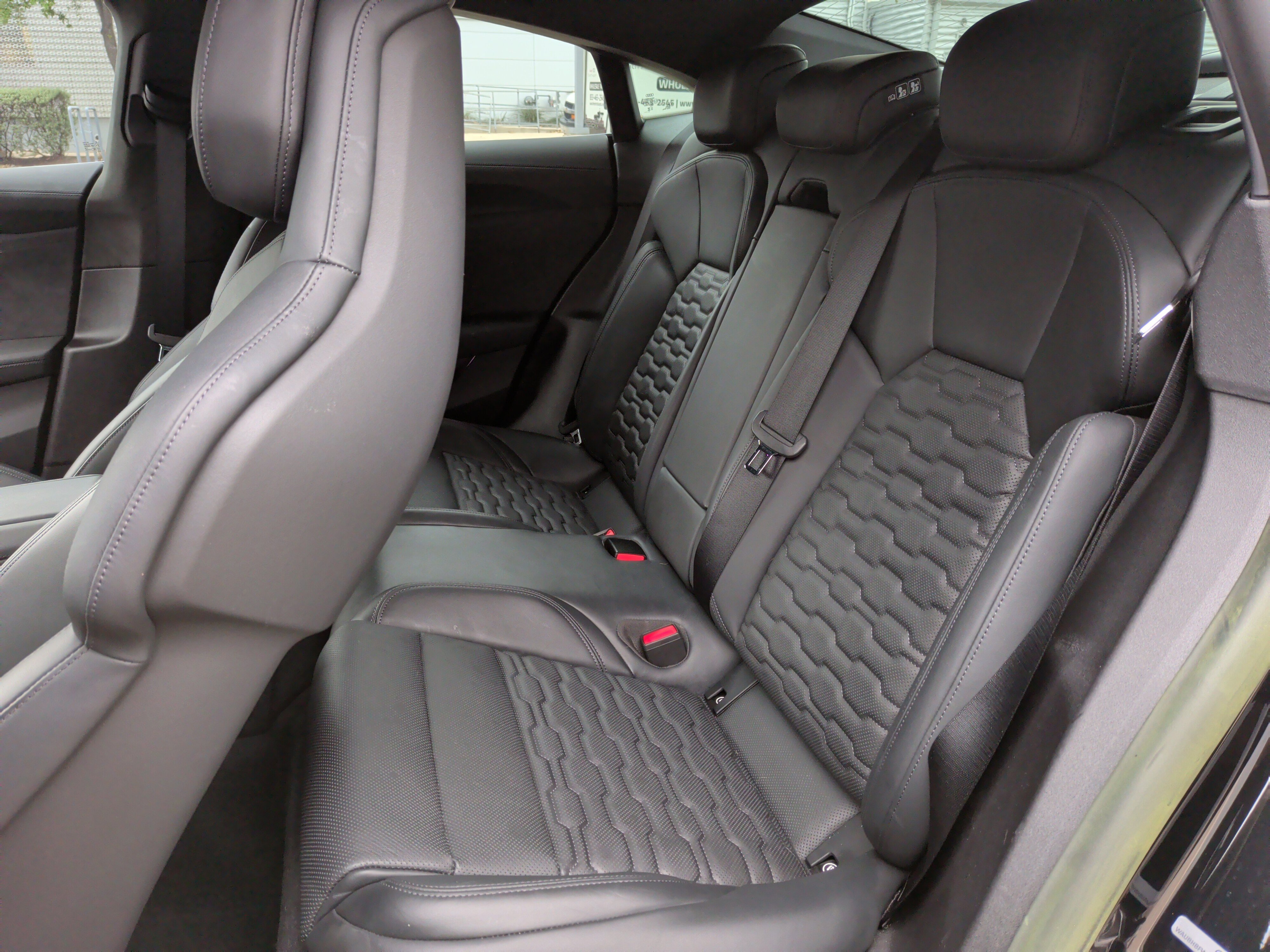 Certified 2023 Audi RS e-tron GT w/ Carbon Performance Package AWD/4WD image 29
