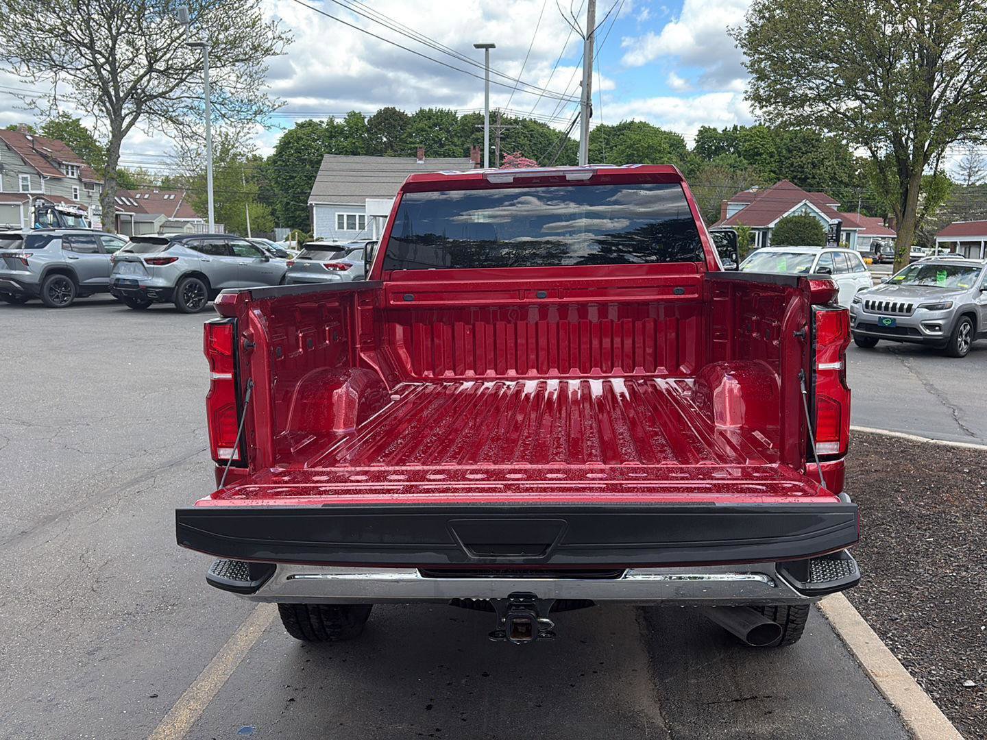Used 2024 Chevrolet Silverado 2500 LTZ w/ LTZ Convenience Package AWD/4WD image 8