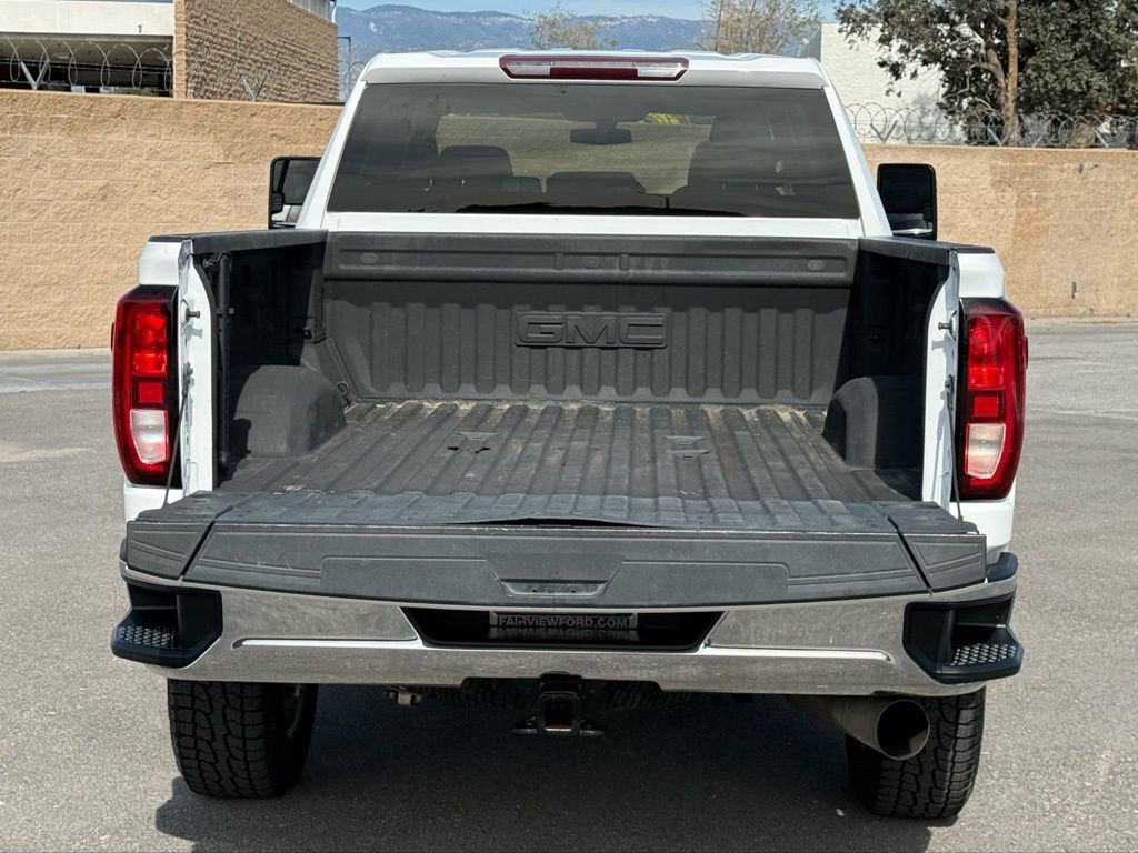 Used 2022 GMC Sierra 2500 SLE w/ SLE Value Package; image 15