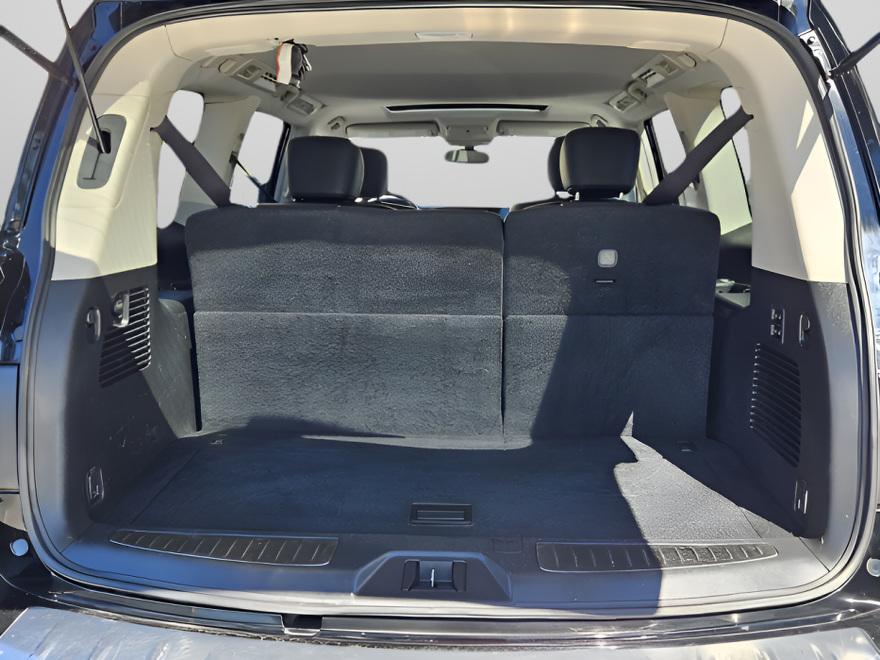 Used 2019 INFINITI QX80 Luxe w/ Proassist Package RWD image 26