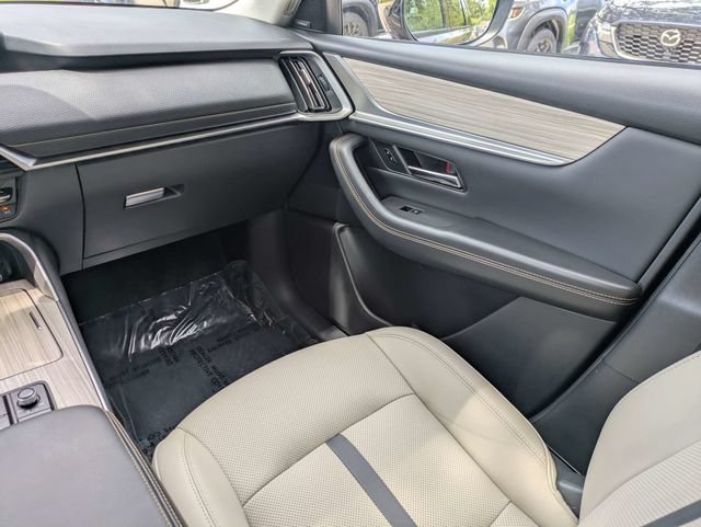 Used 2025 MAZDA CX-70 Plug-In Hybrid w/ Premium Pkg AWD/4WD image 17