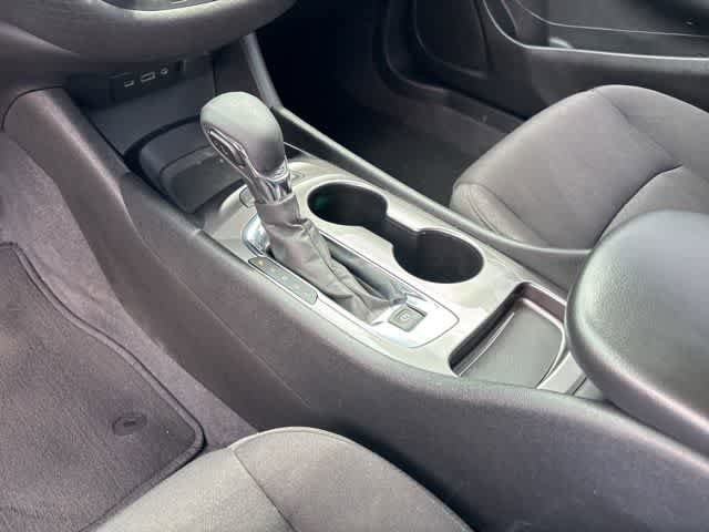 Used 2023 Chevrolet Malibu LS w/ Driver Confidence Package FWD image 16