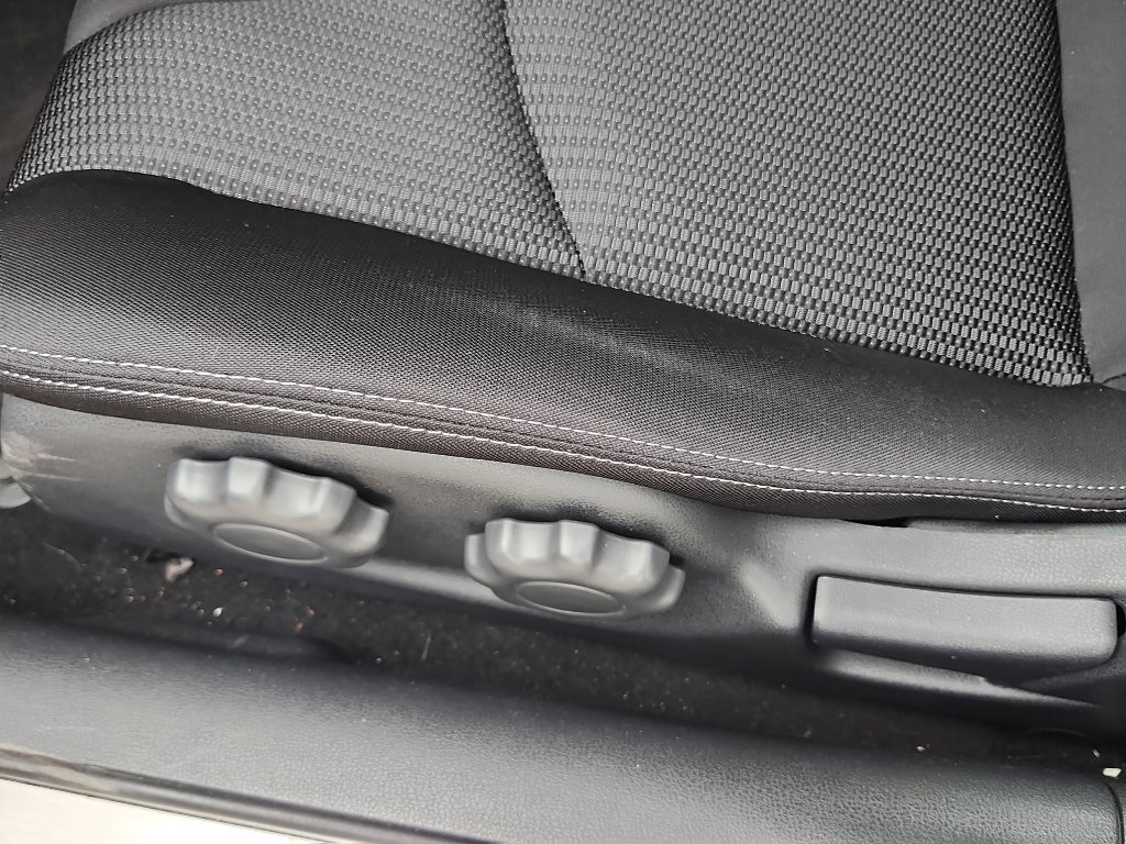 Used 2024 Nissan Z Sport w/ Floor Mat Package image 16