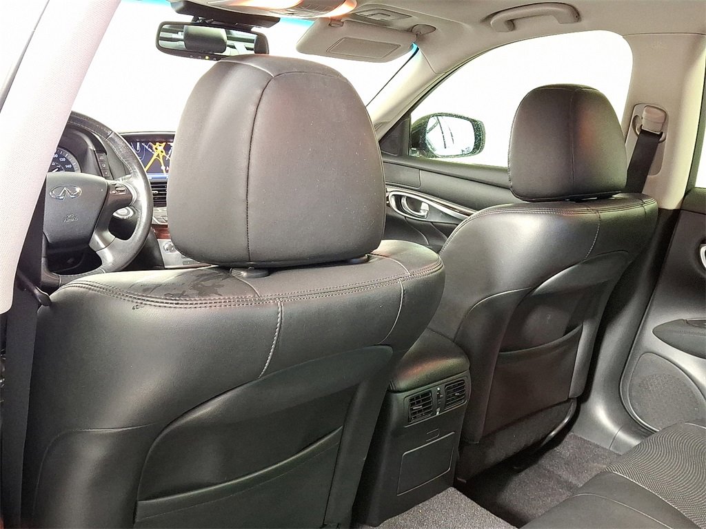 Used 2015 INFINITI Q70 3.7 image 14