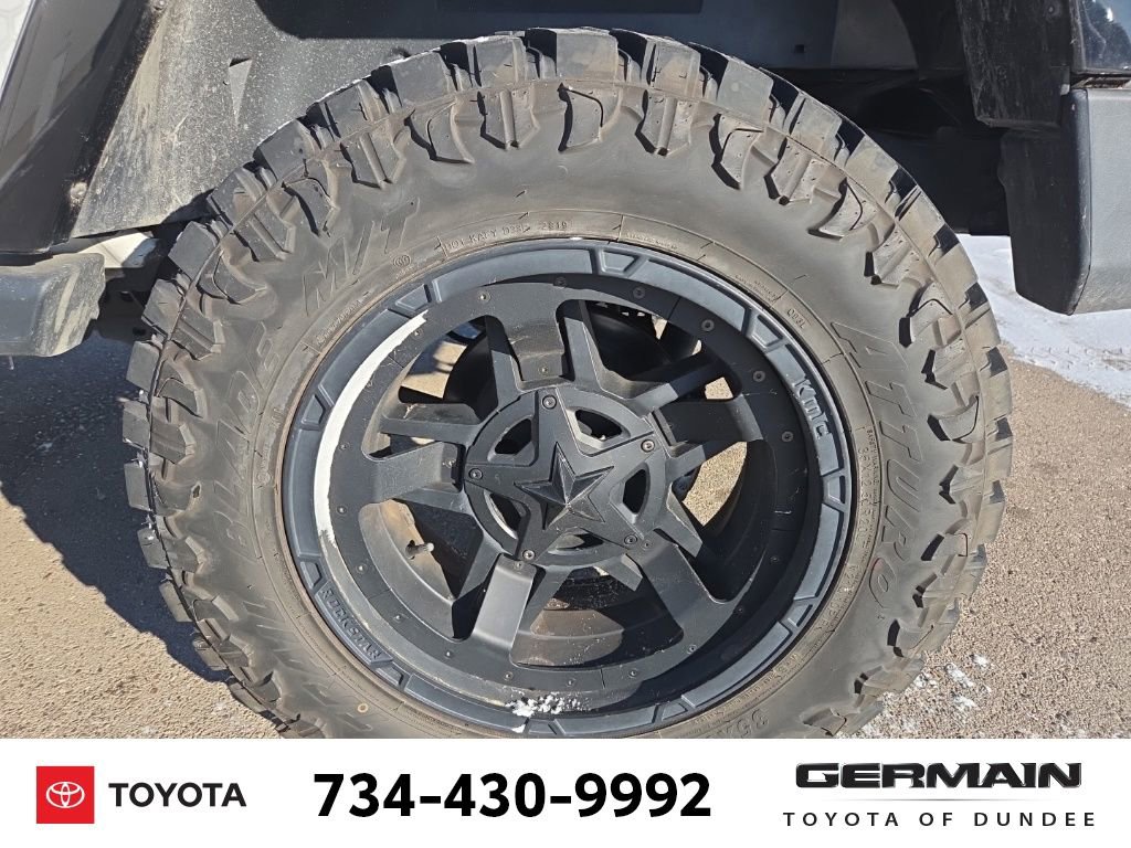 Used 2018 Jeep Wrangler Unlimited Altitude image 12